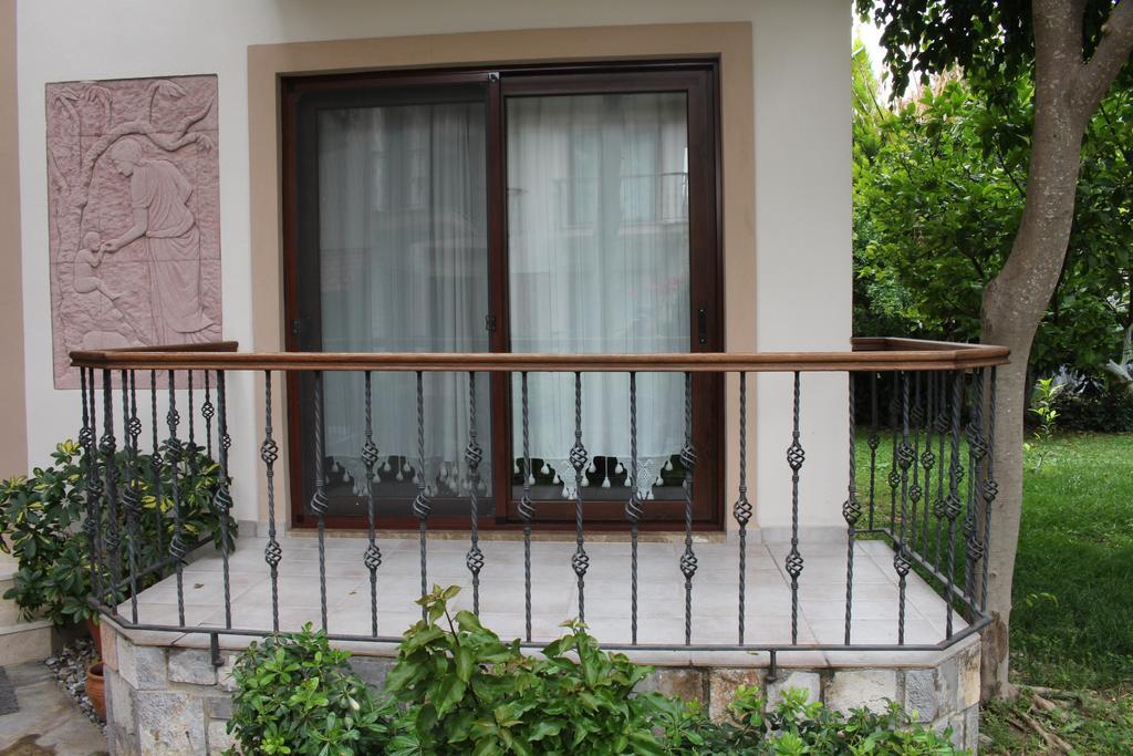 Nirvana Hotel Гёчек Экстерьер фото